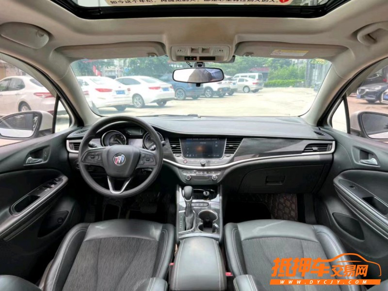 东莞20年别克威朗5