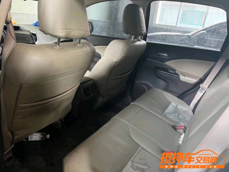 東營14年本田CR-V5