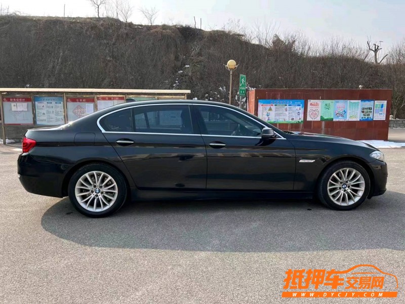 潍坊16年宝马5系8