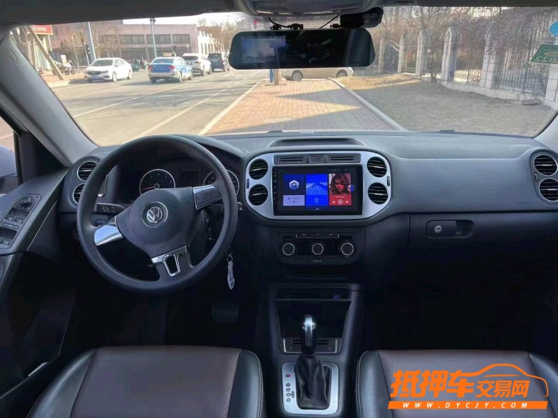 潍坊16年大众途观3