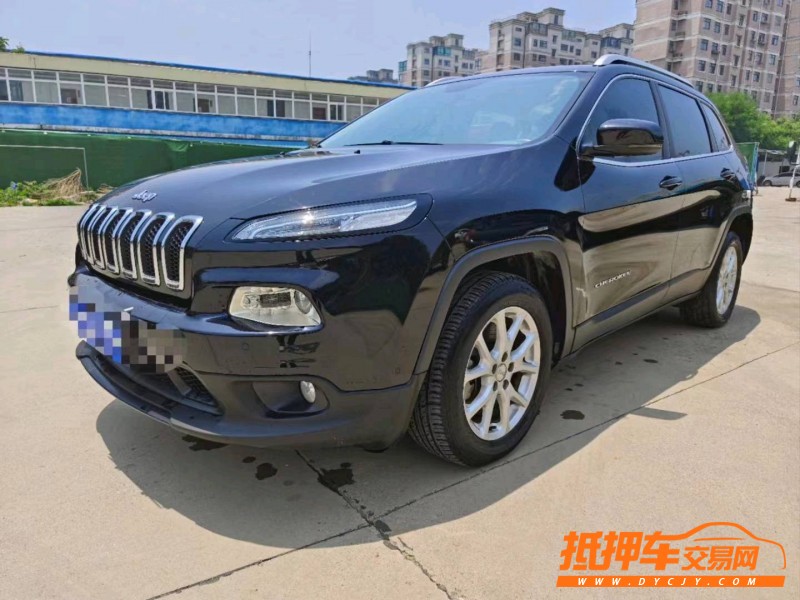 銅陵16年Jeep自由光4