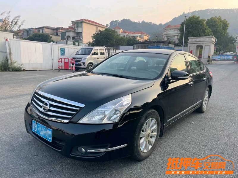 深圳10年日產天籟2