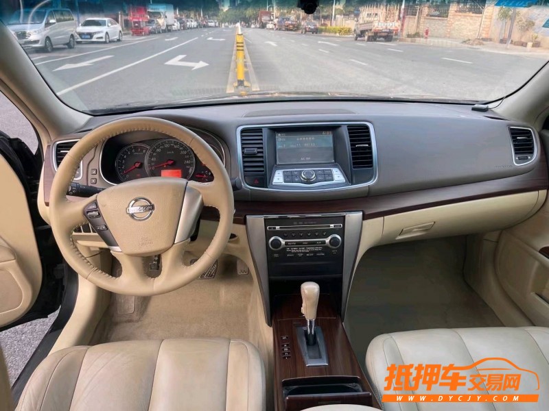 深圳10年日產天籟6