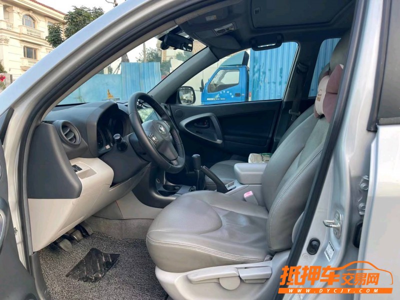 深圳09年豐田RAV44