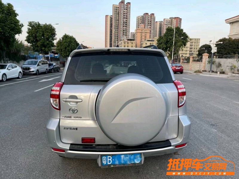 深圳09年豐田RAV47