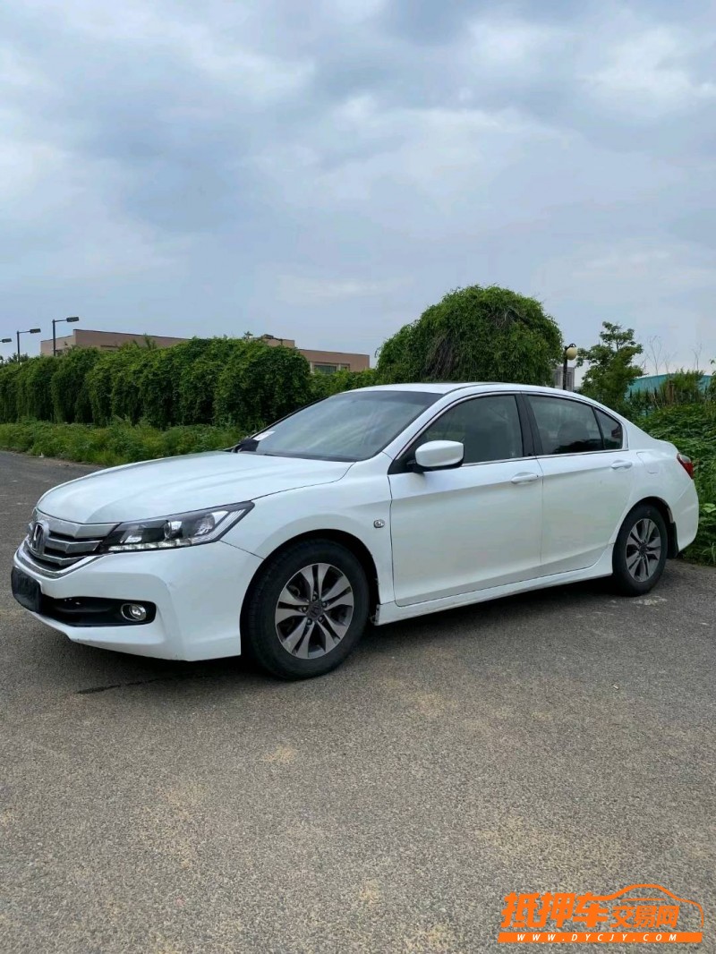 沈阳16年本田雅阁3