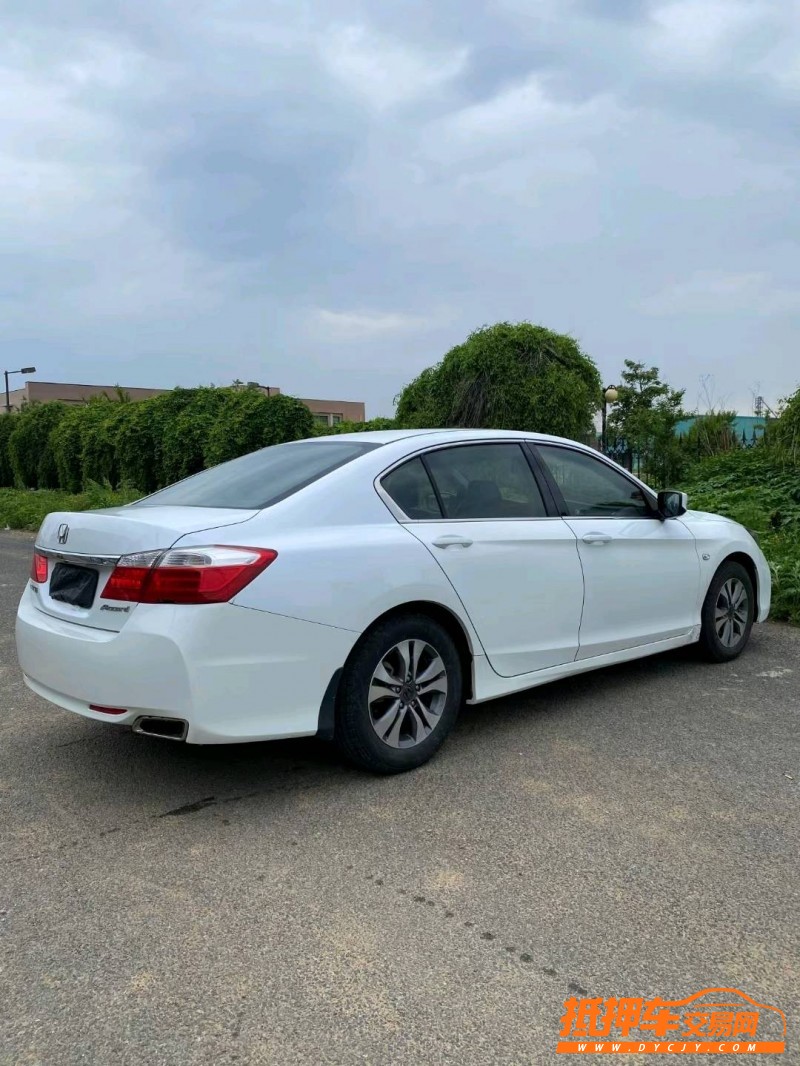 沈阳16年本田雅阁4