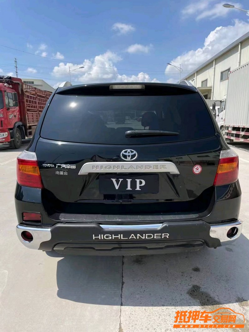 东莞10年丰田汉兰达9