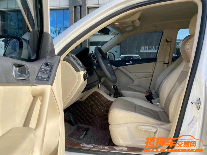 东莞15年大众途观7