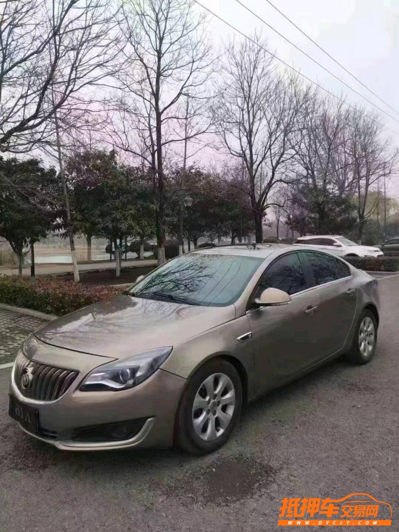 徐州14年别克君威8