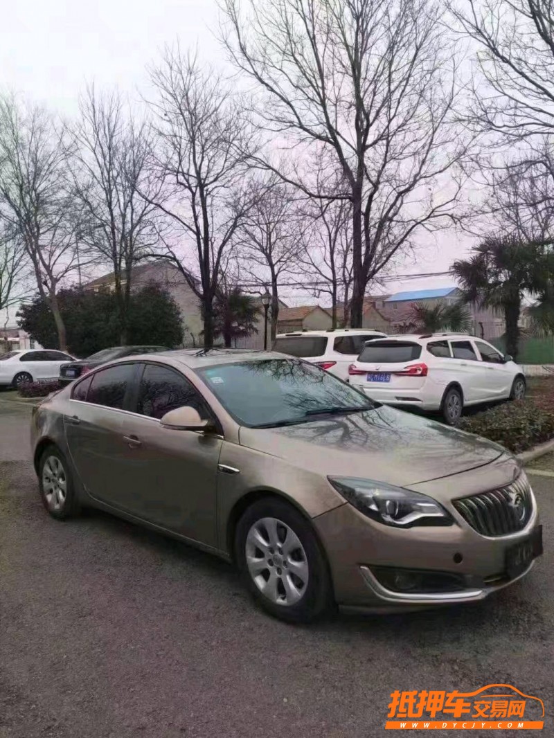 徐州14年别克君威7