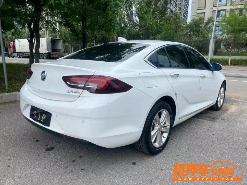 沈阳19年别克君威5