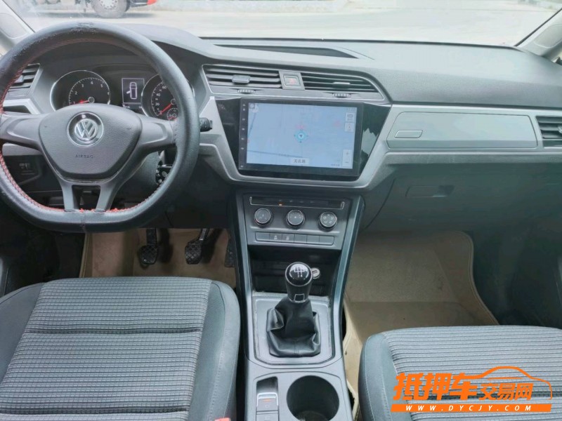 徐州17年大众途安5