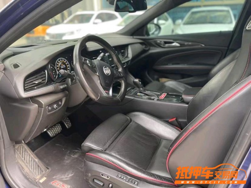 东莞18年别克君威4