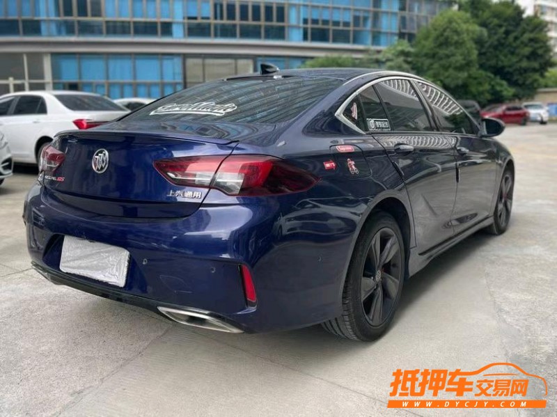 东莞18年别克君威7