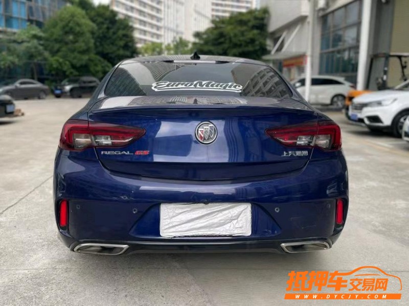 东莞18年别克君威9