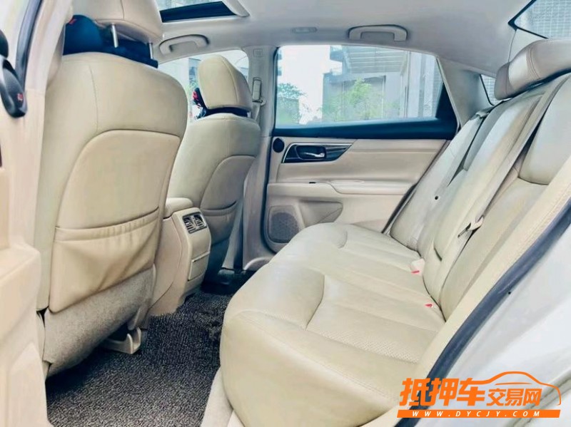 東莞13年日產天籟5