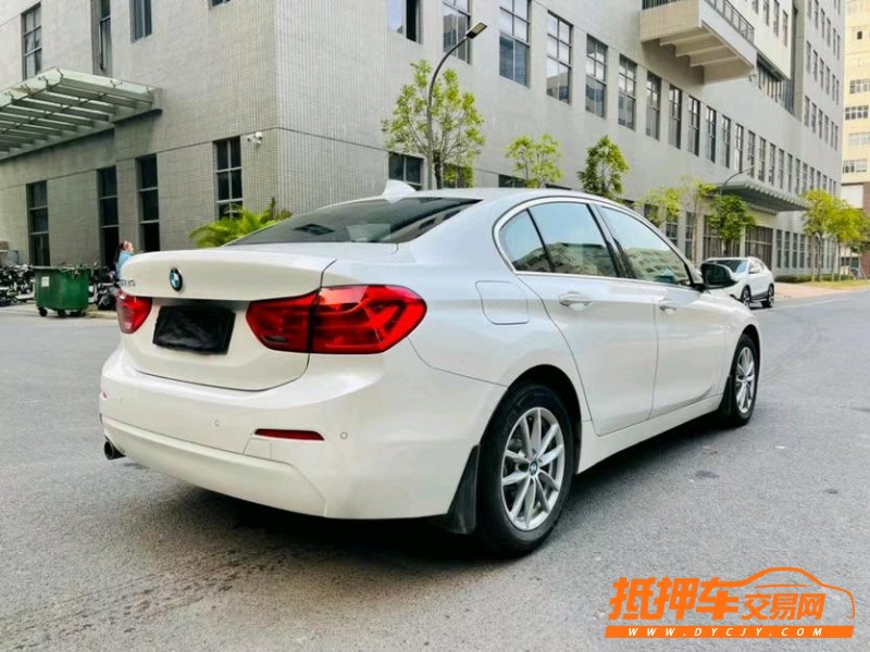 东莞18年宝马1系8