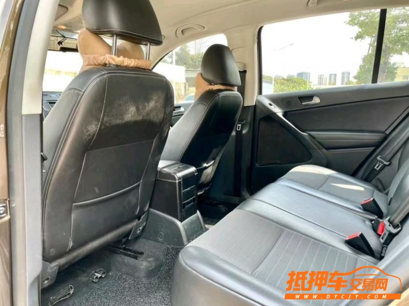 东莞16年大众途观6