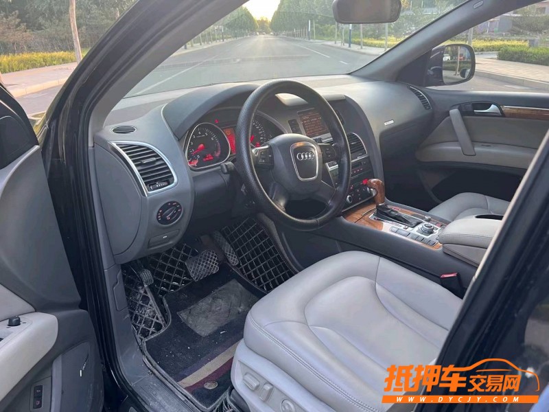 廊坊09年奧迪Q76
