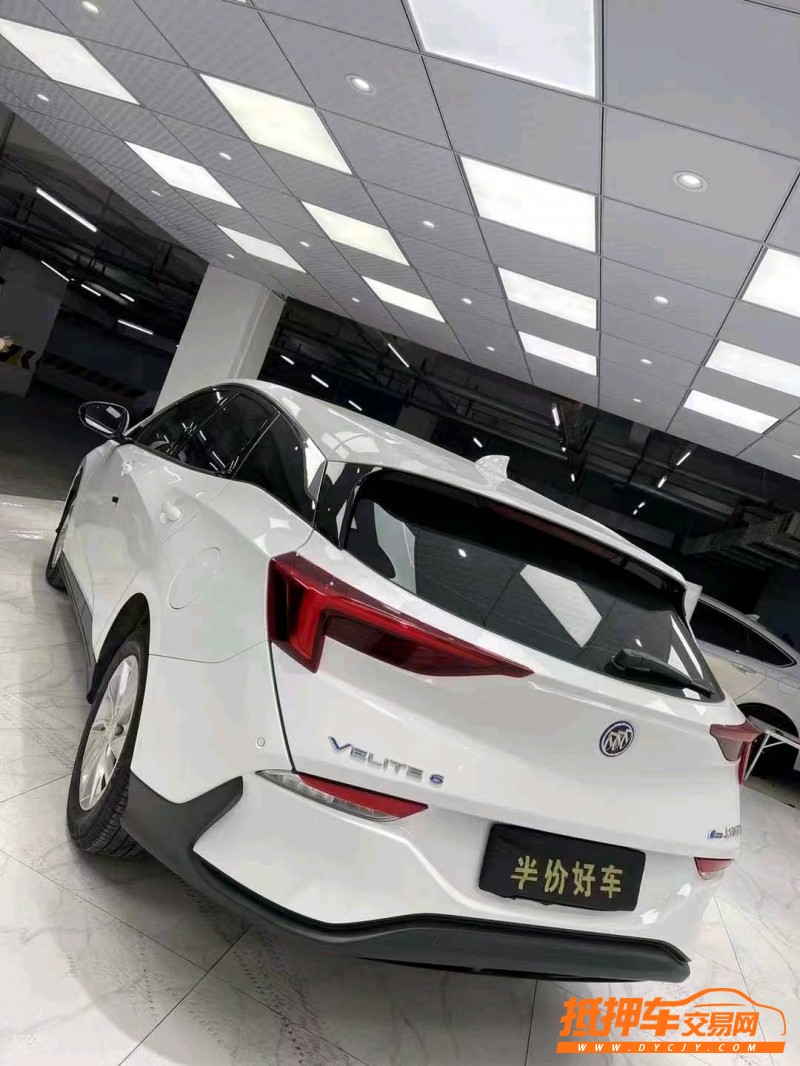 成都21年別克微藍4