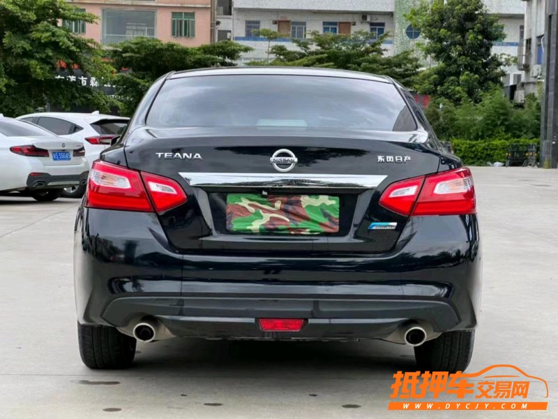 东莞18年日产天籁9