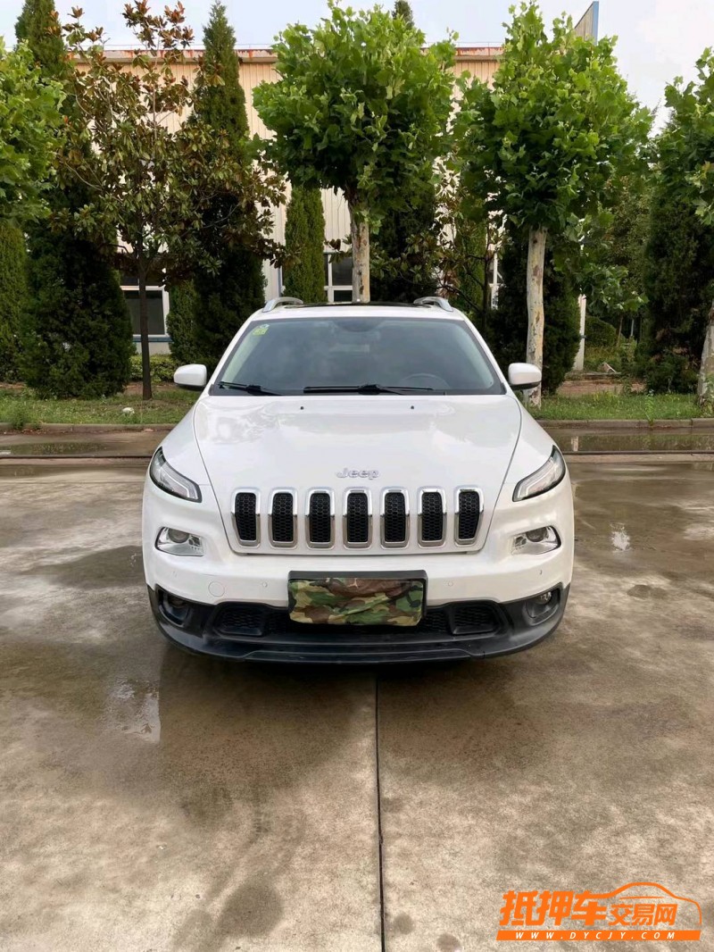 徐州17年Jeep自由光1