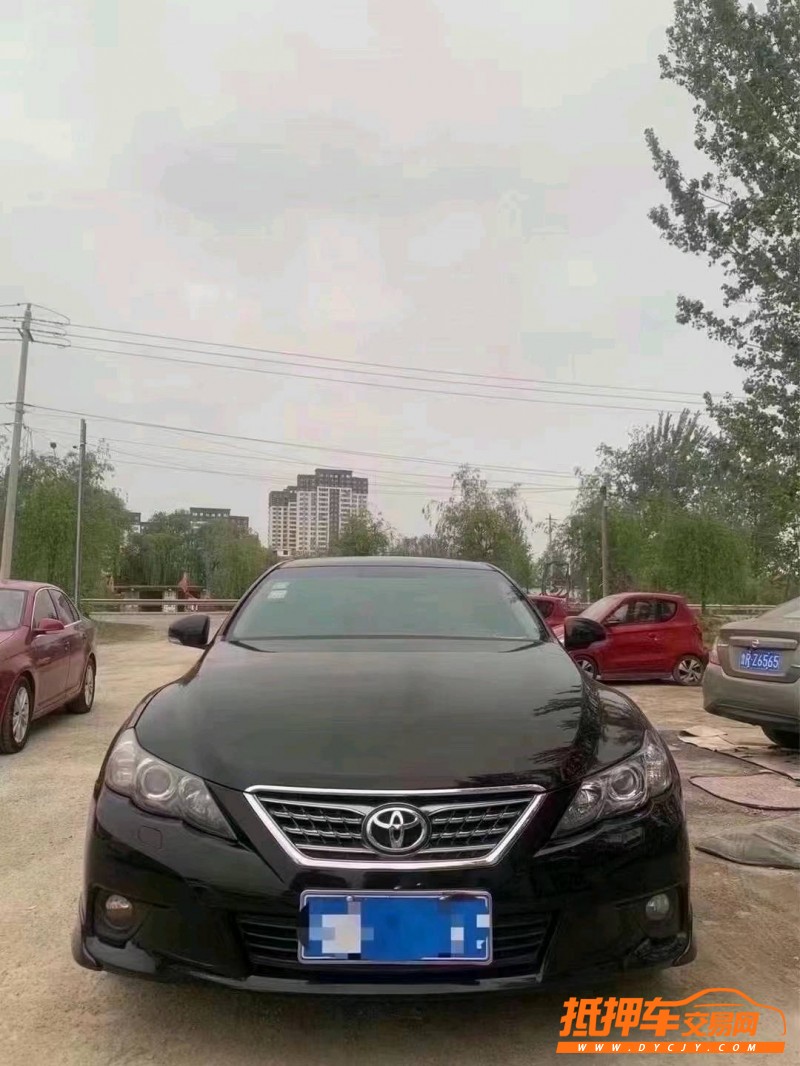 北京12年丰田锐志8