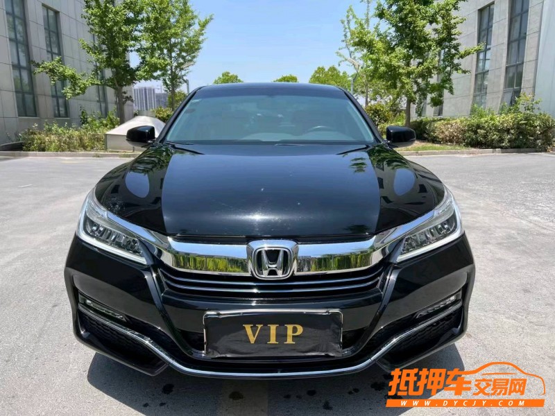 盐城17年本田雅阁8