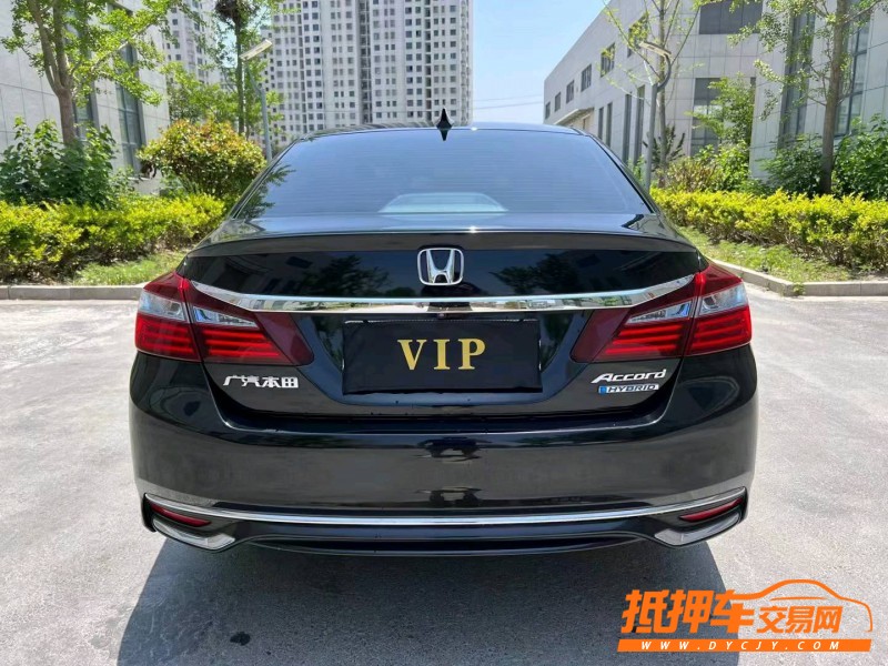 盐城17年本田雅阁5