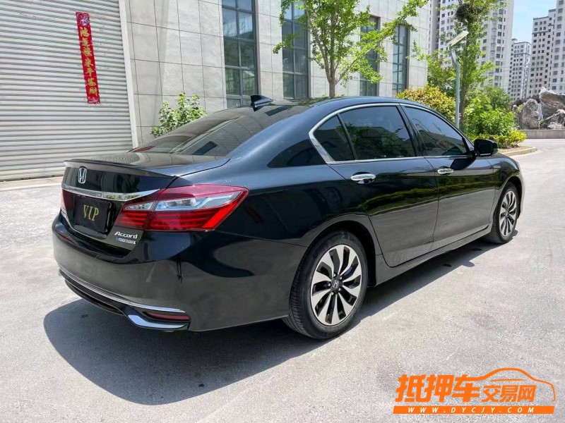 盐城17年本田雅阁3
