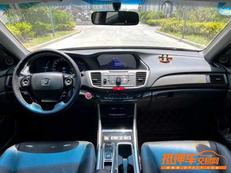 盐城17年本田雅阁2