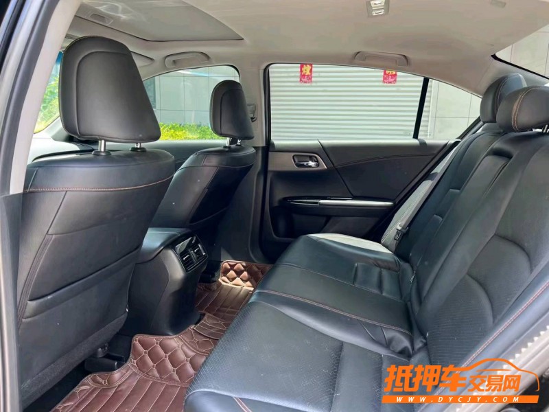 盐城17年本田雅阁9