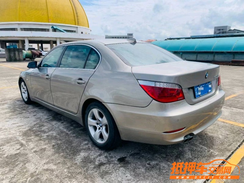 东莞09年宝马5系9