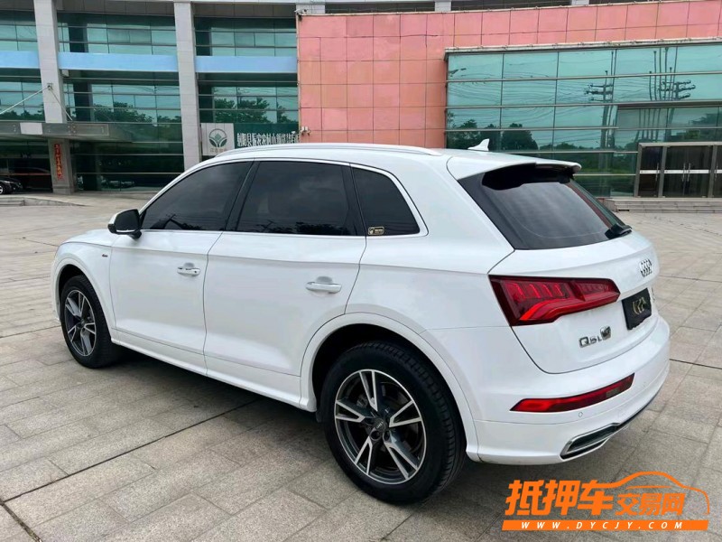 盐城19年奥迪Q59