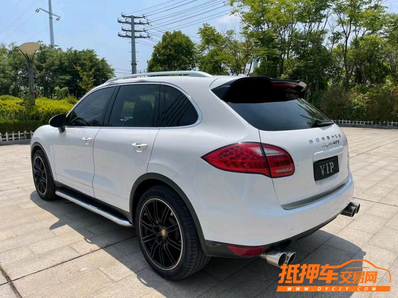 鹽城13年保時捷卡宴7