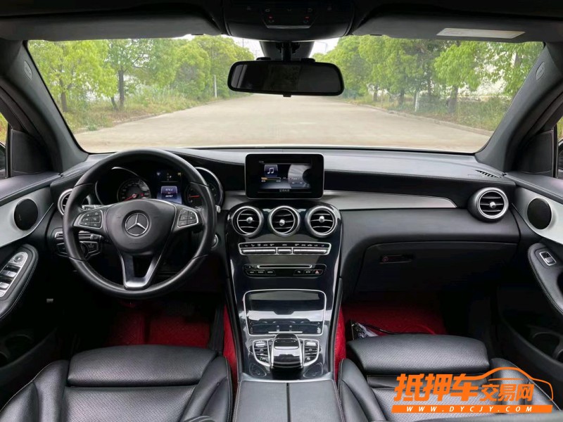 盐城17年奔驰GLC2