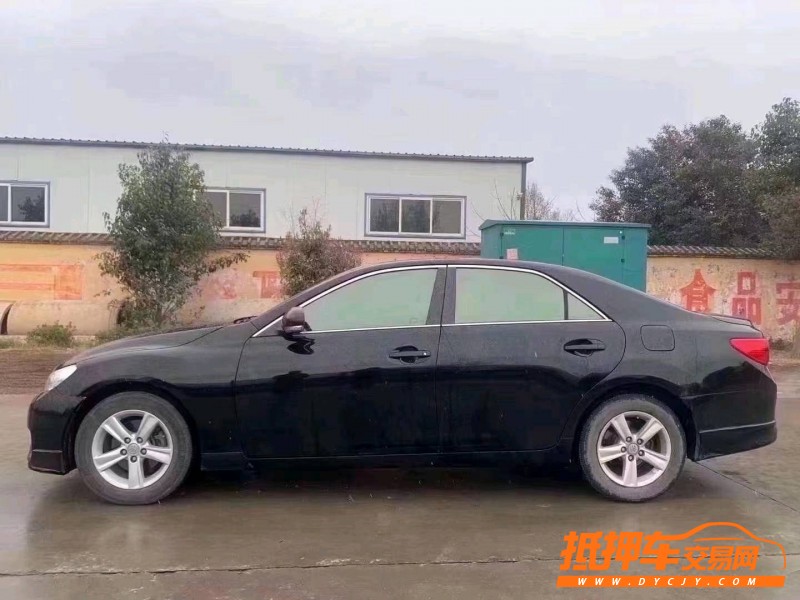 北京12年丰田锐志5