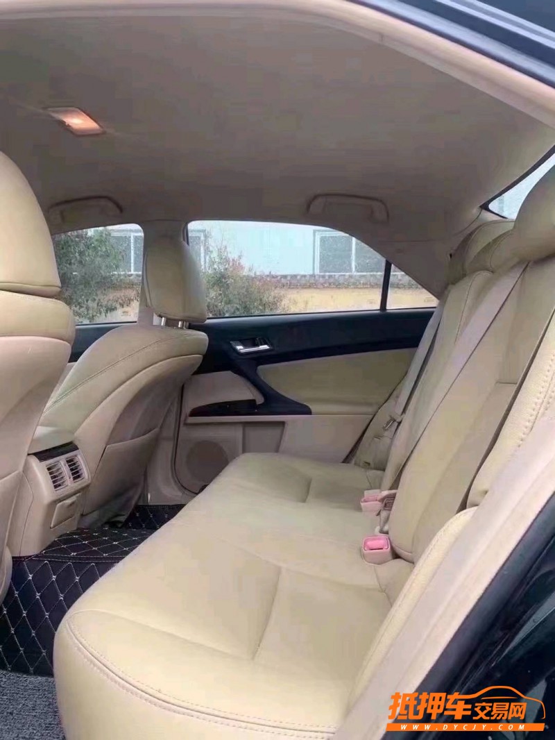北京12年丰田锐志6