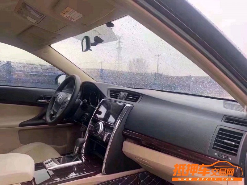 北京12年丰田锐志9