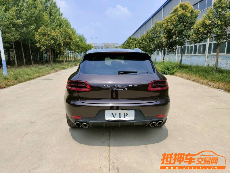 北京15年保時捷Macan8