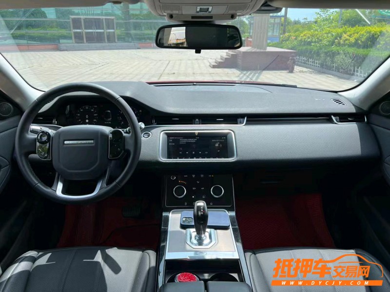 鹽城19年路虎極光1