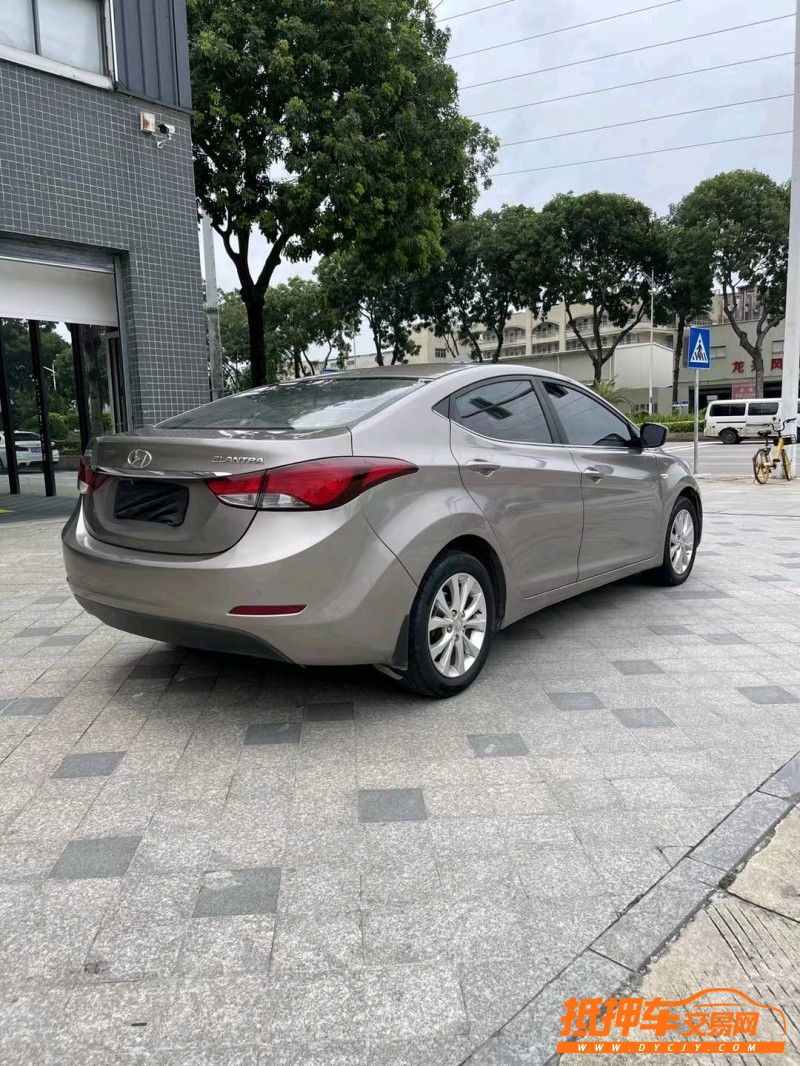 东莞16年现代朗动7