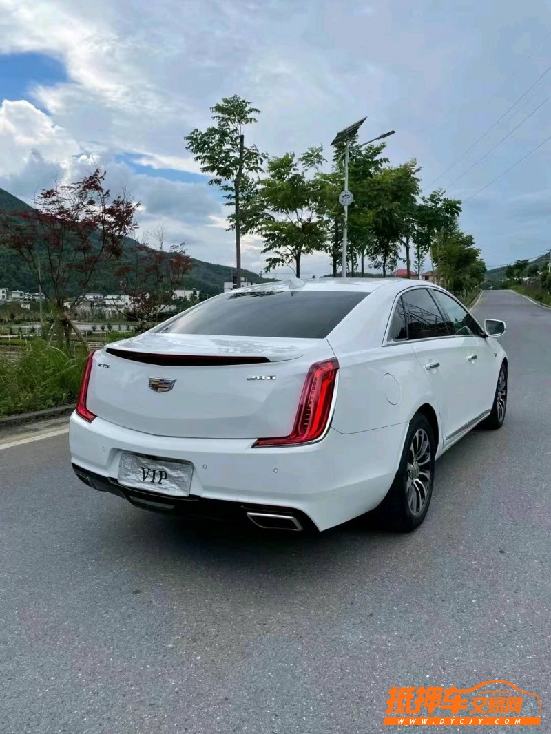 吉安19年凱迪拉克XTS9