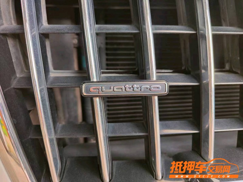 潍坊17年奥迪Q58