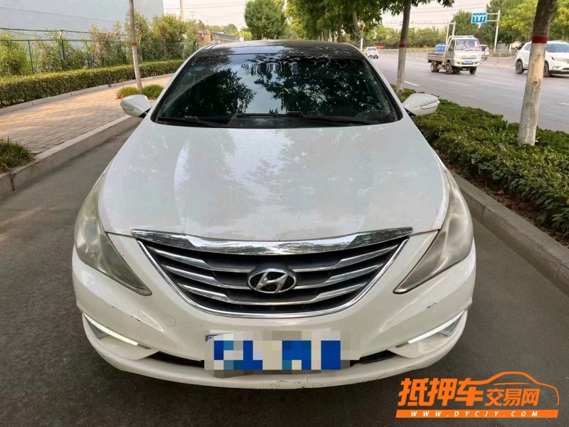 潍坊13年现代索纳塔八1