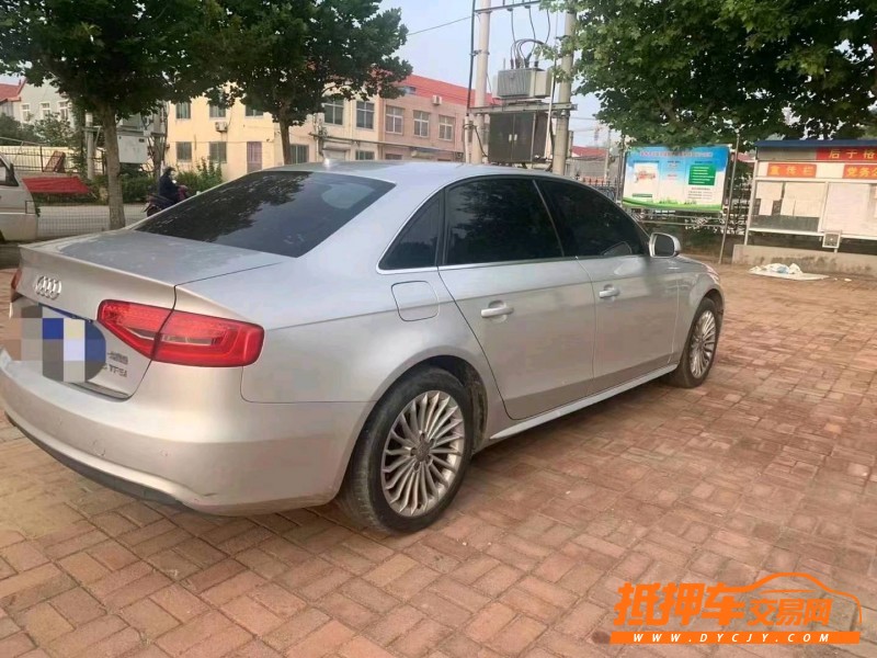 潍坊12年奥迪A4L7
