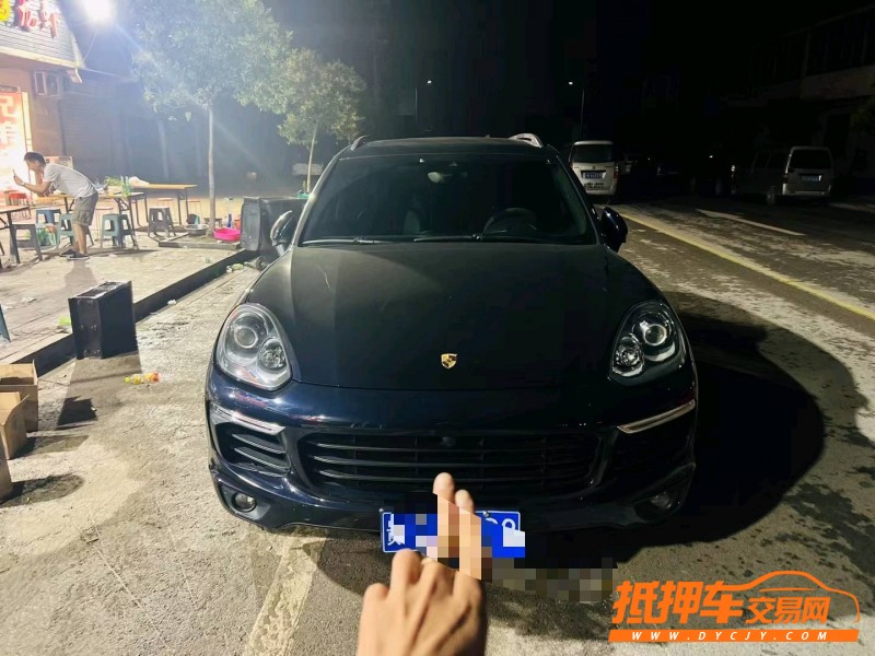 聊城16年保時捷卡宴9