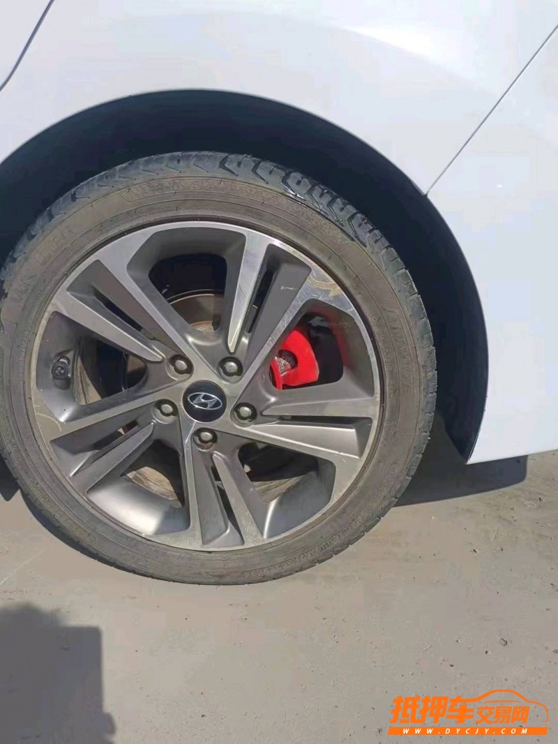 北京16年现代领动8