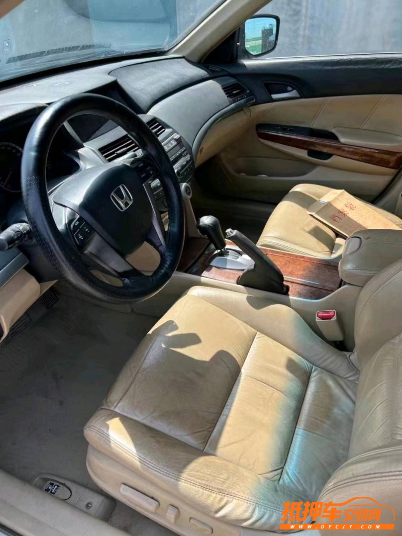烟台12年本田雅阁8